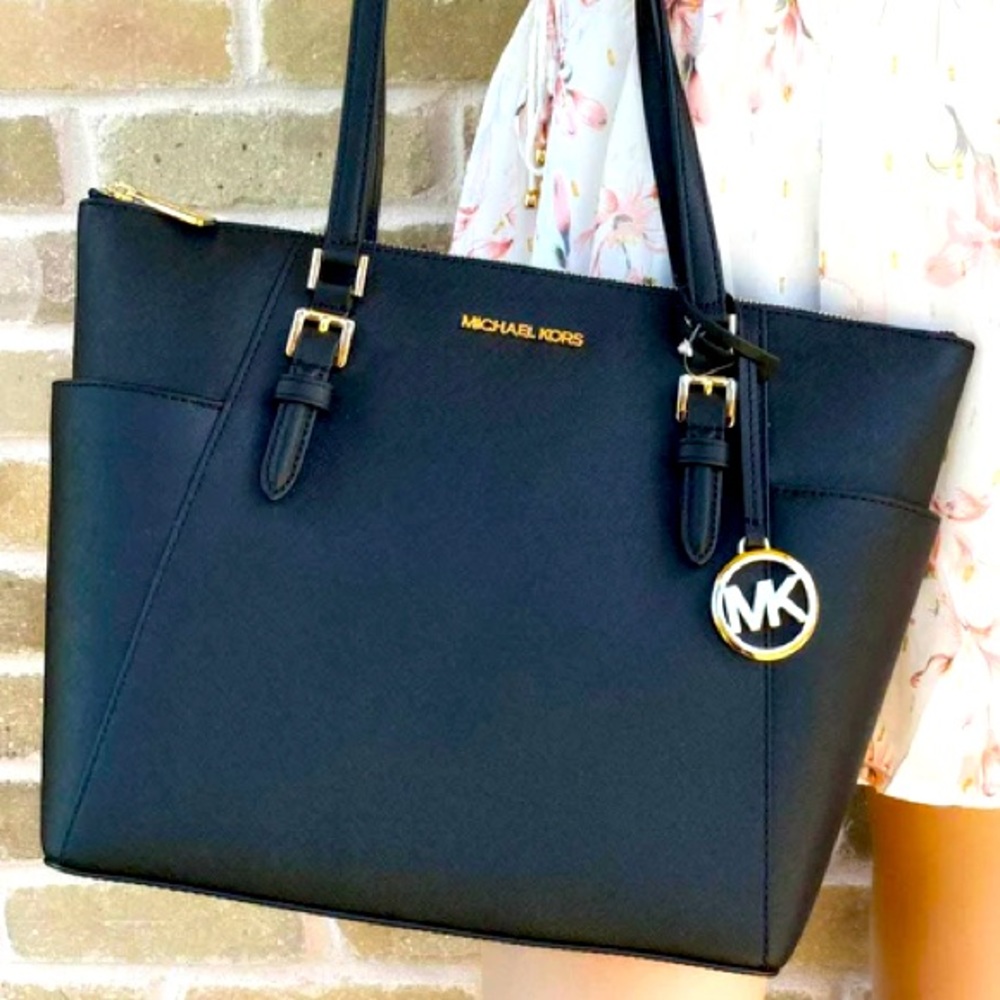 MICHAEL KORS LARGE “CHARLOTTE” SAFFIANO BLACK LEATHER ZIP-TOP TOTE